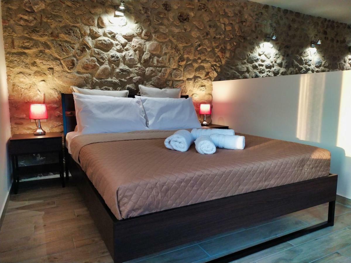 Guesthouse Kastelia Kalambaka Zewnętrze zdjęcie